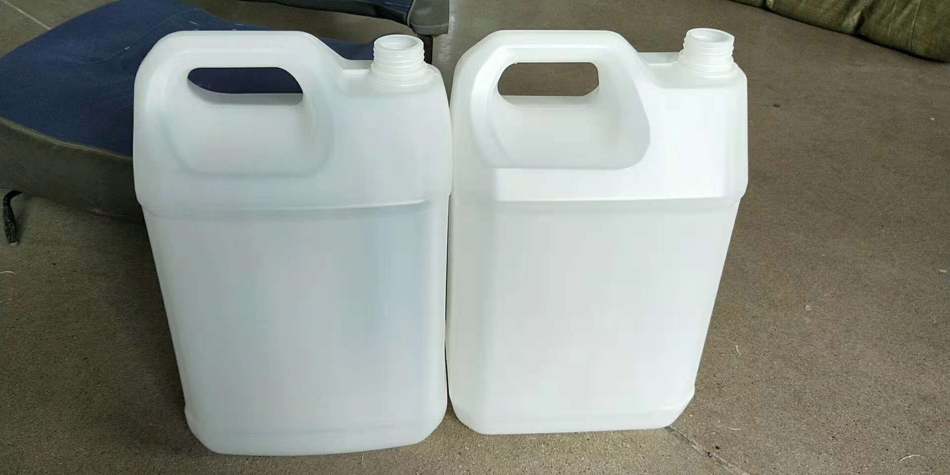 10升塑料桶，10升车用尿素塑料桶