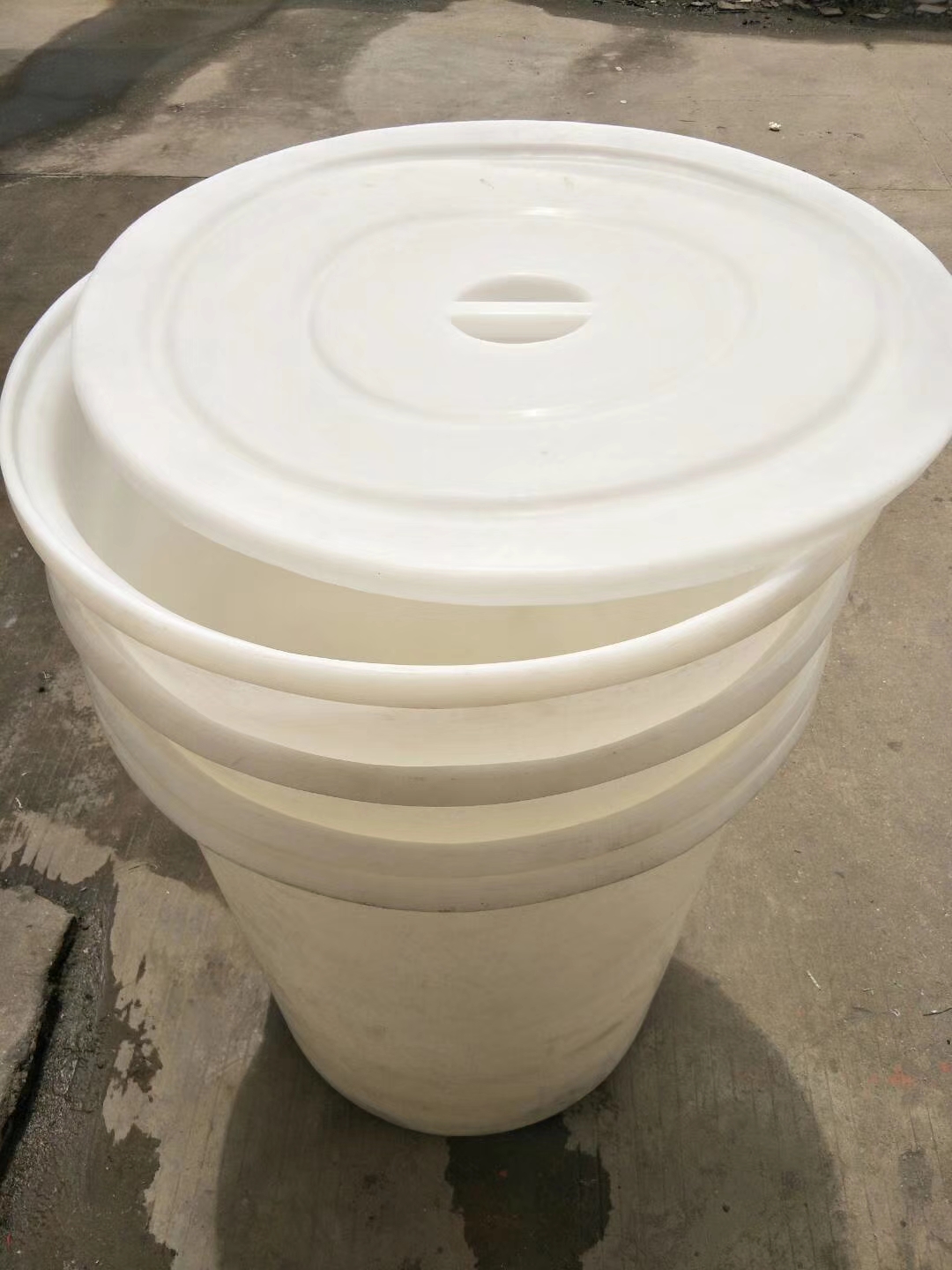 塑料圆桶，塑料食品圆桶